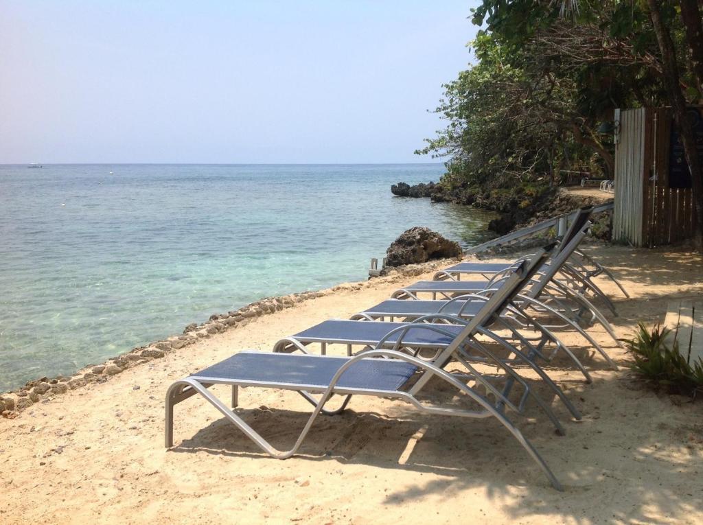 Half Moon Resort (Adults Only) West End Eksteriør billede